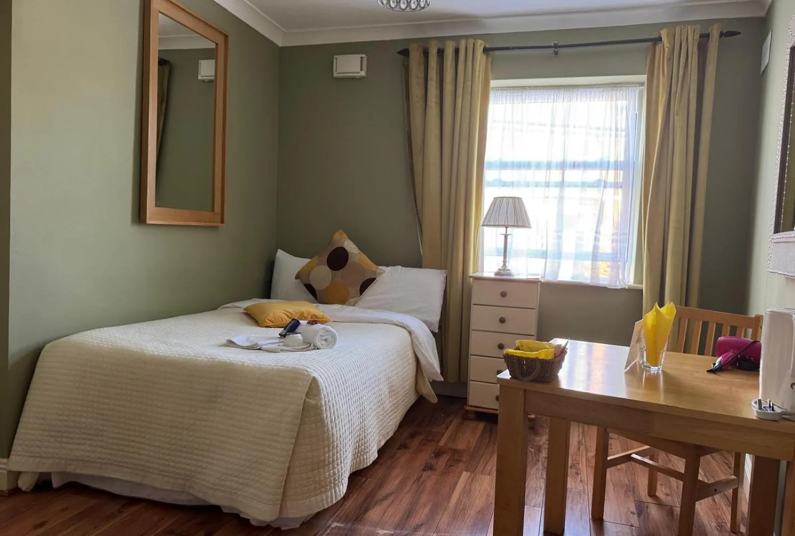 Donnybrook Hall Dublin 3*,  Irlande