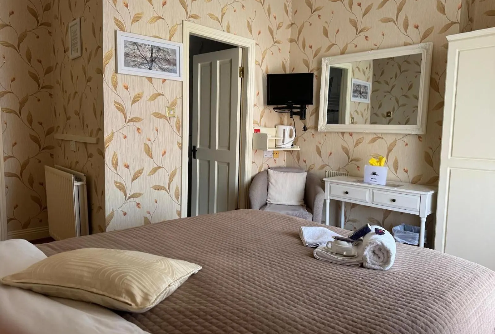 *** Guest house Donnybrook Hall Dublin Ireland